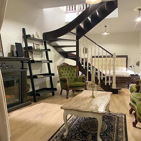 Exclusive Gaono Apartment In The Heart Of Old Town Vilnius Kültér fotó