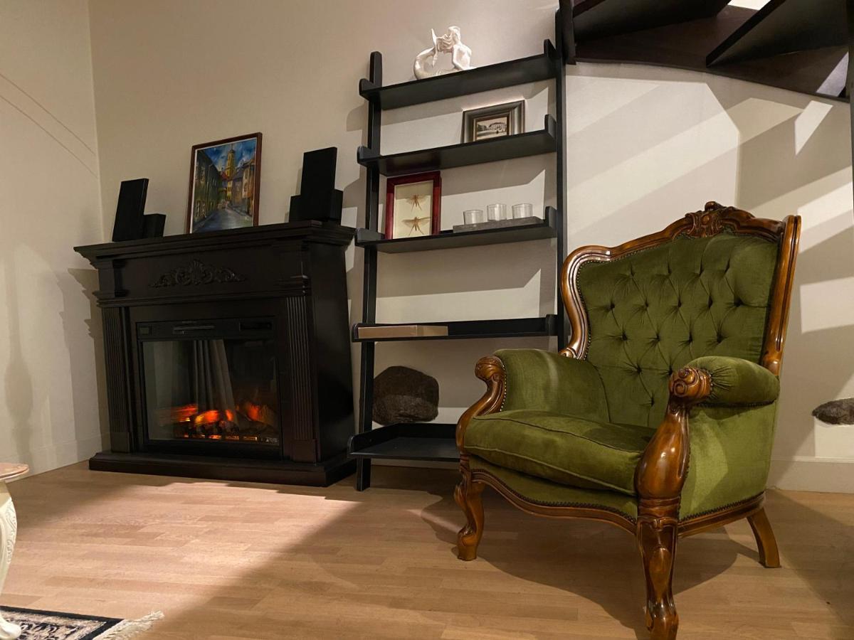 Exclusive Gaono Apartment In The Heart Of Old Town Vilnius Kültér fotó